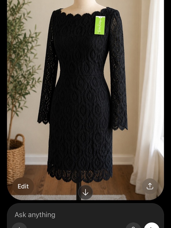 Lilly Pulitzer Dresses & Skirts - Lilly Pulitzer Black Scalloped Lace Long-Sleeve Sheath Dress